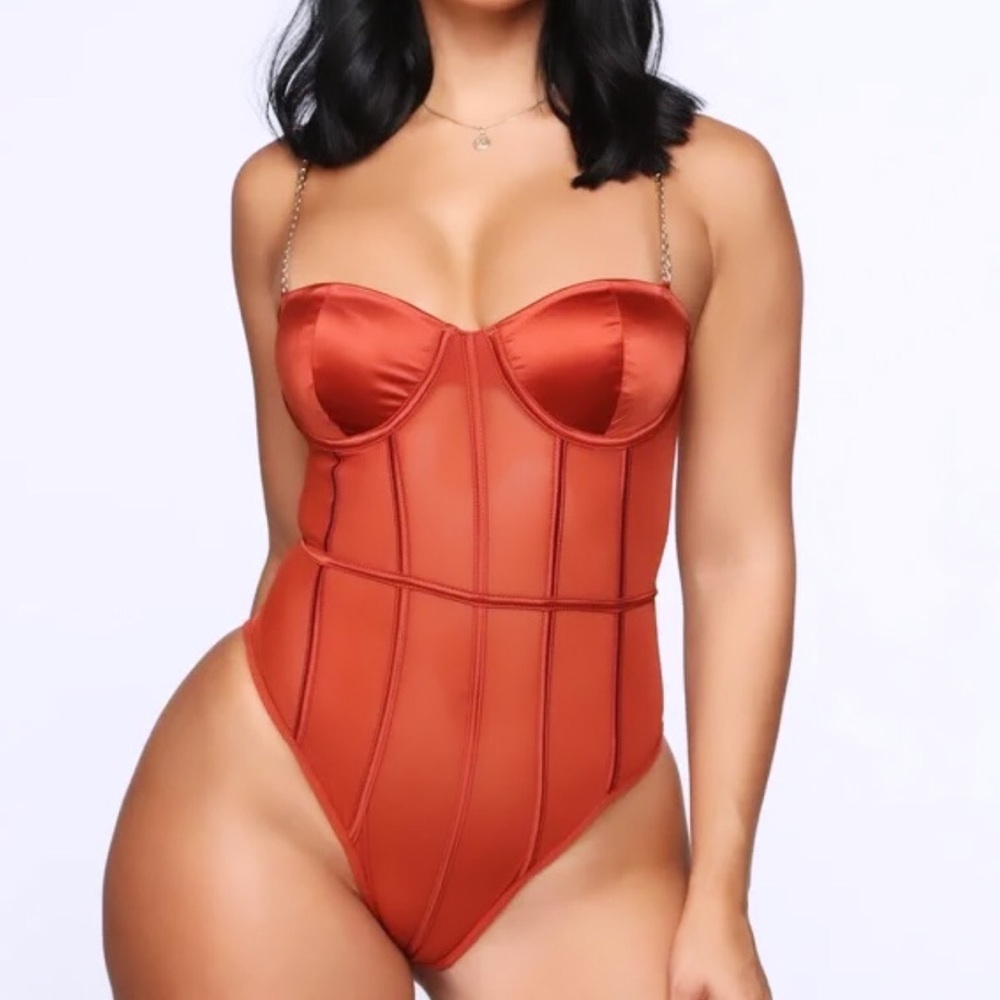 Fashion Nova Chain To You Bodysuit